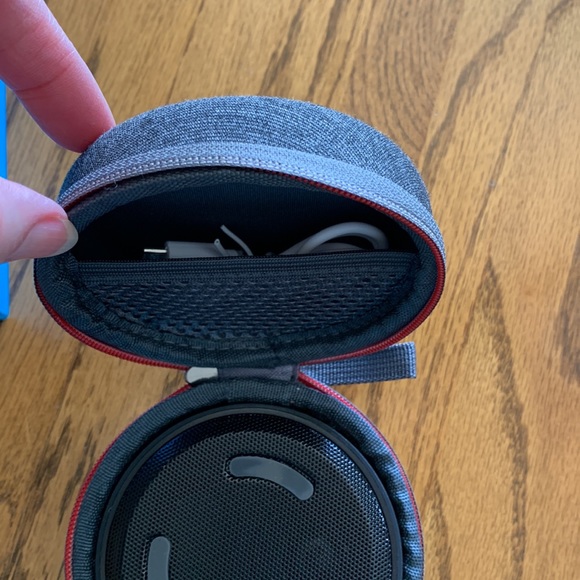 New in Box. XLeader wireless speaker. Sound Angel A8 - Picture 5 of 8